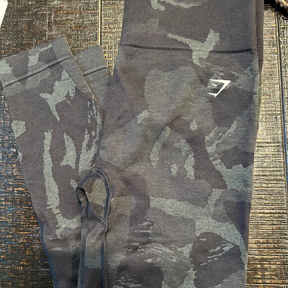 GYMSHARK SEAMLESS LEGGINGS ! 
LIKE NEW✨✨✨✨✨✨✨✨ - Picture 4 of 8